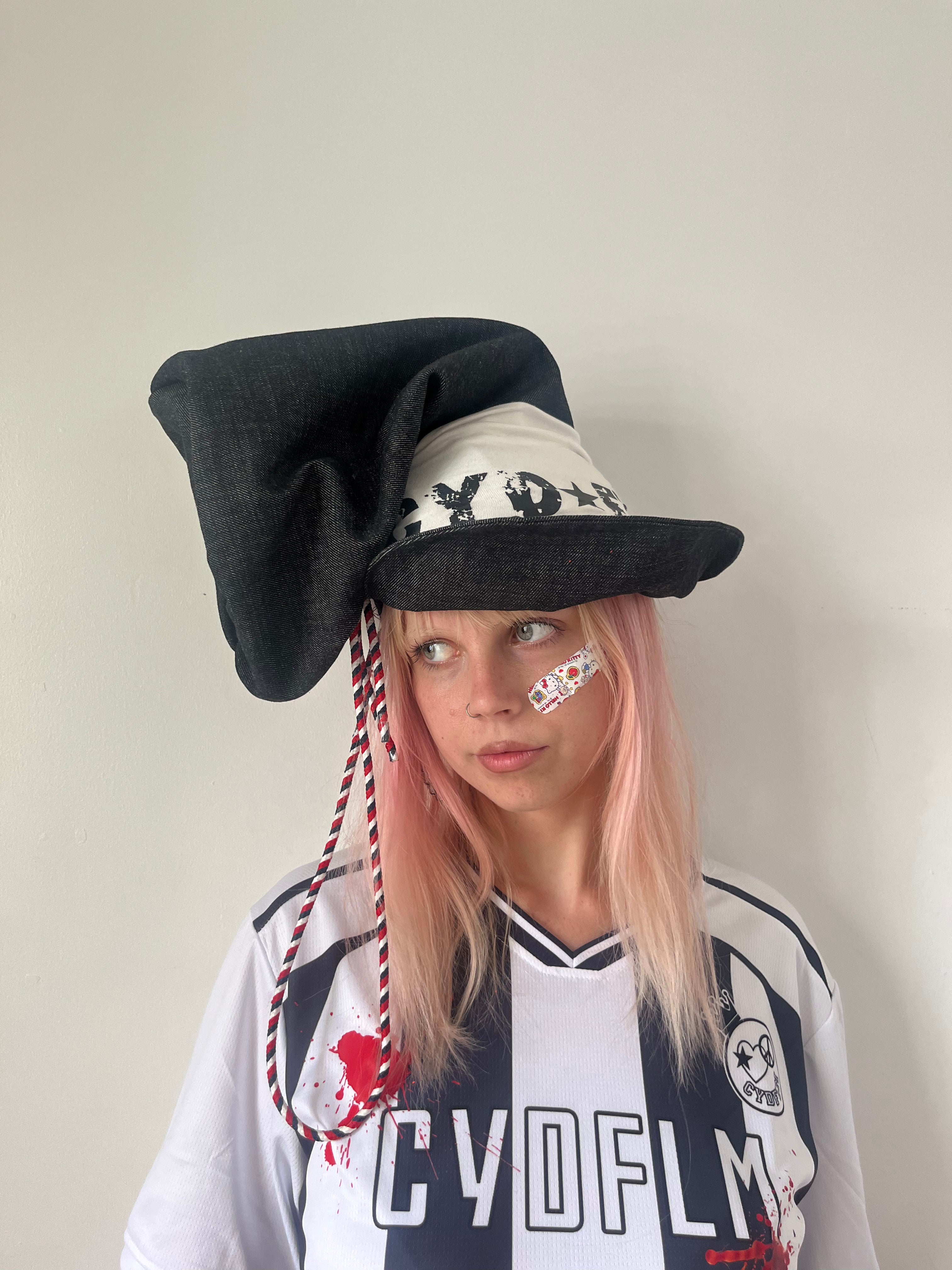 CYDFLM handcrafted hat 1/1